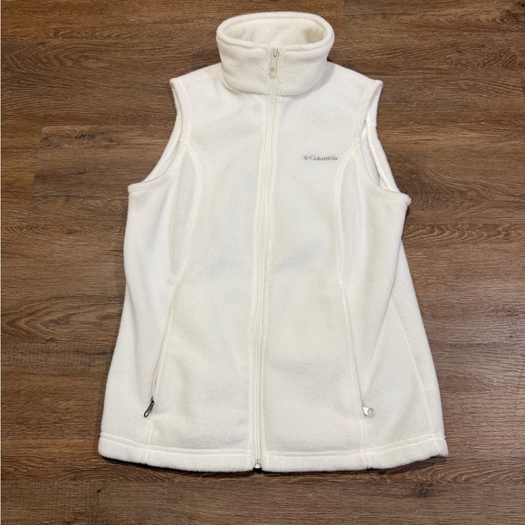 Columbia Women's White Fleece Vest - Picture 2 of 6